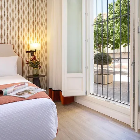 Genteel Home Patrocinio Cádiz-3