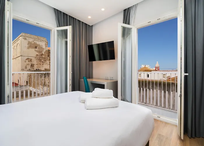 Dormos Hotel Cádiz